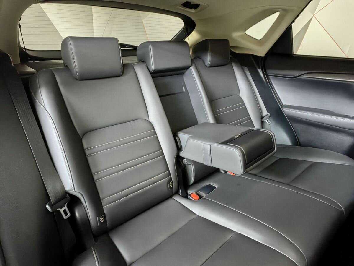 Lexus NX с пробегом — 2017 год. Фото: #12