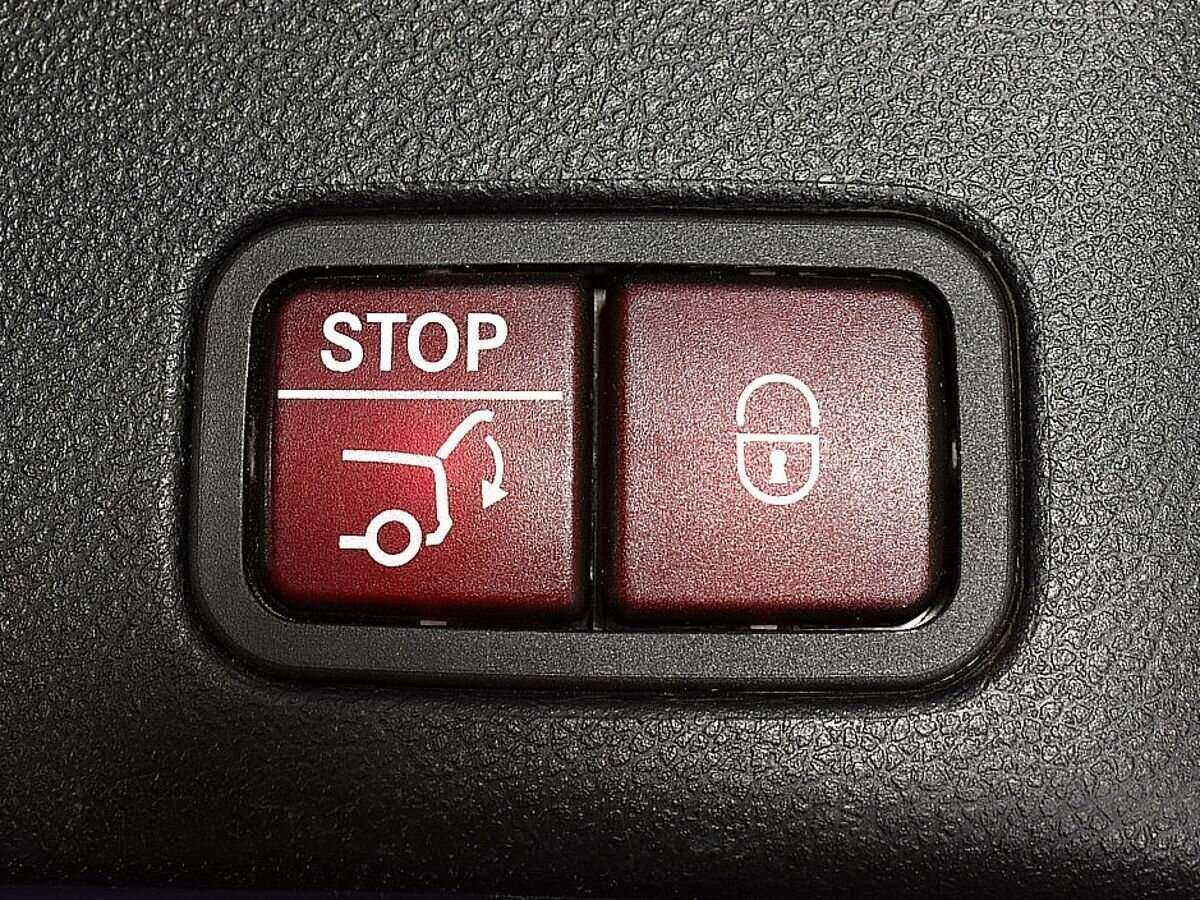 Mercedes-Benz M-Класс с пробегом — 2013 год. Фото: #20