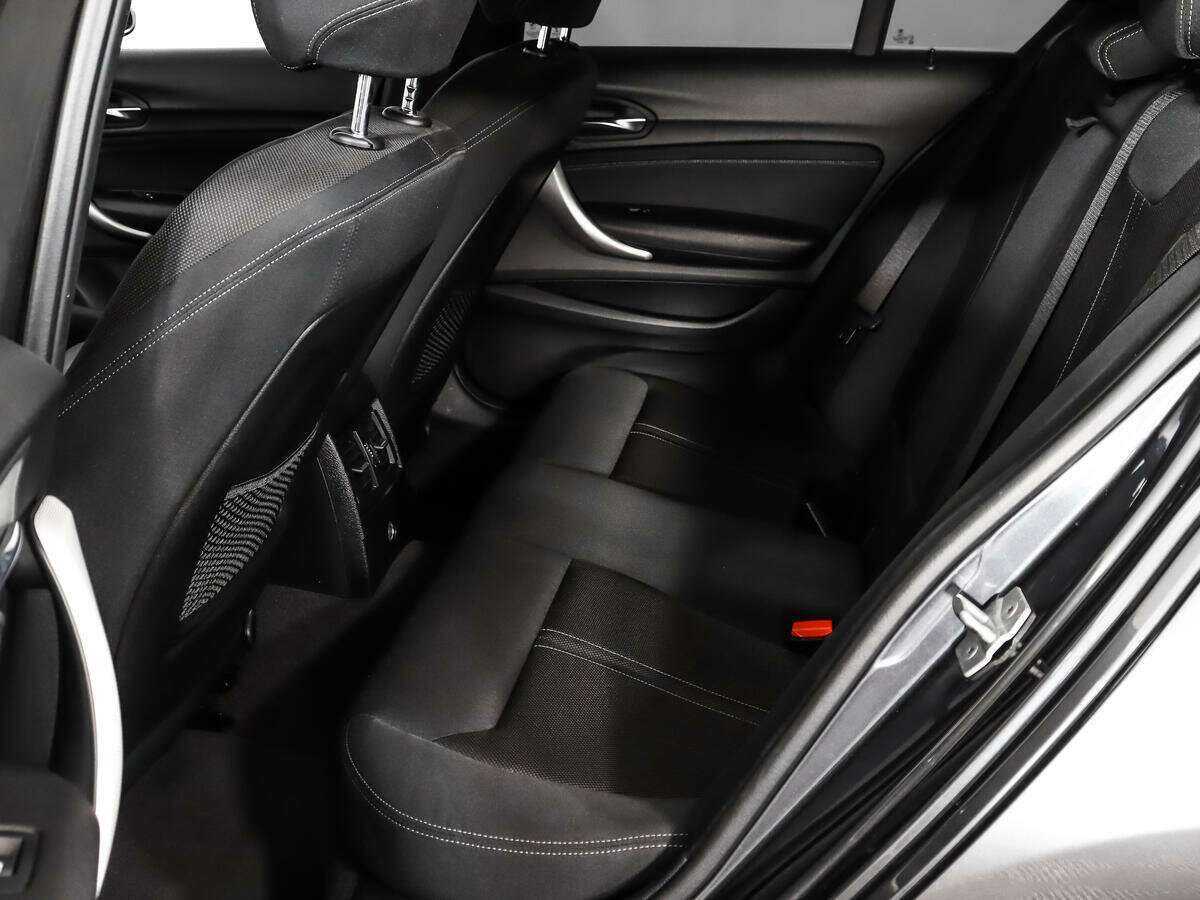 BMW 1 серии с пробегом — 2019 год. Фото: #9