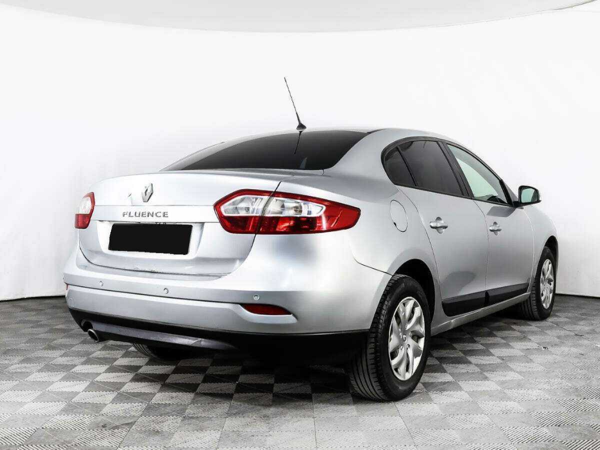 Renault Fluence с пробегом — 2013 год. Фото: #4