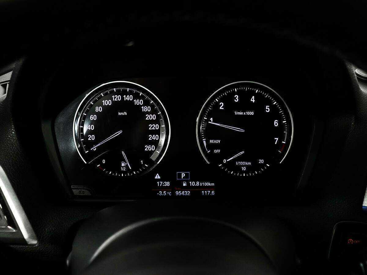 BMW 1 серии с пробегом — 2018 год. Фото: #12