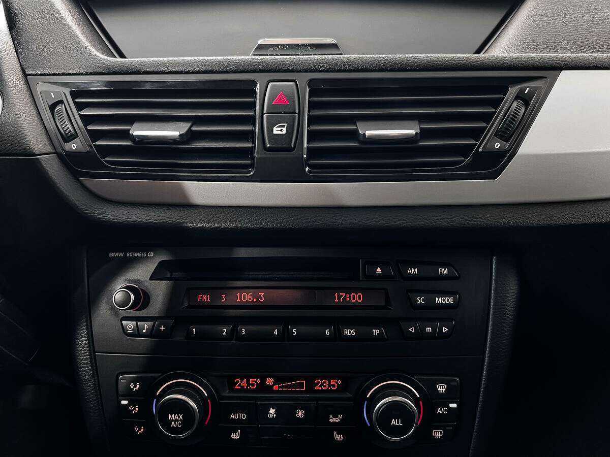 BMW X1 с пробегом — 2013 год. Фото: #13