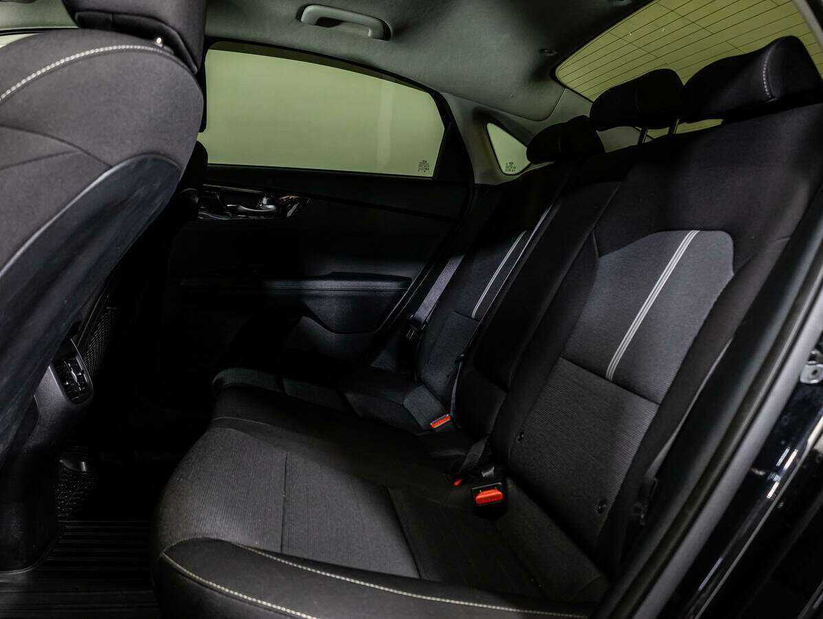 Kia Cerato с пробегом — 2020 год. Фото: #9