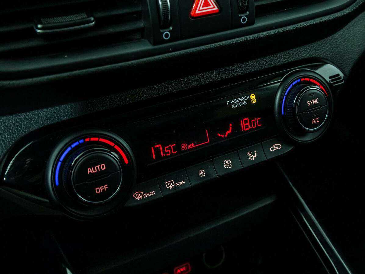 Kia Cerato с пробегом — 2020 год. Фото: #13