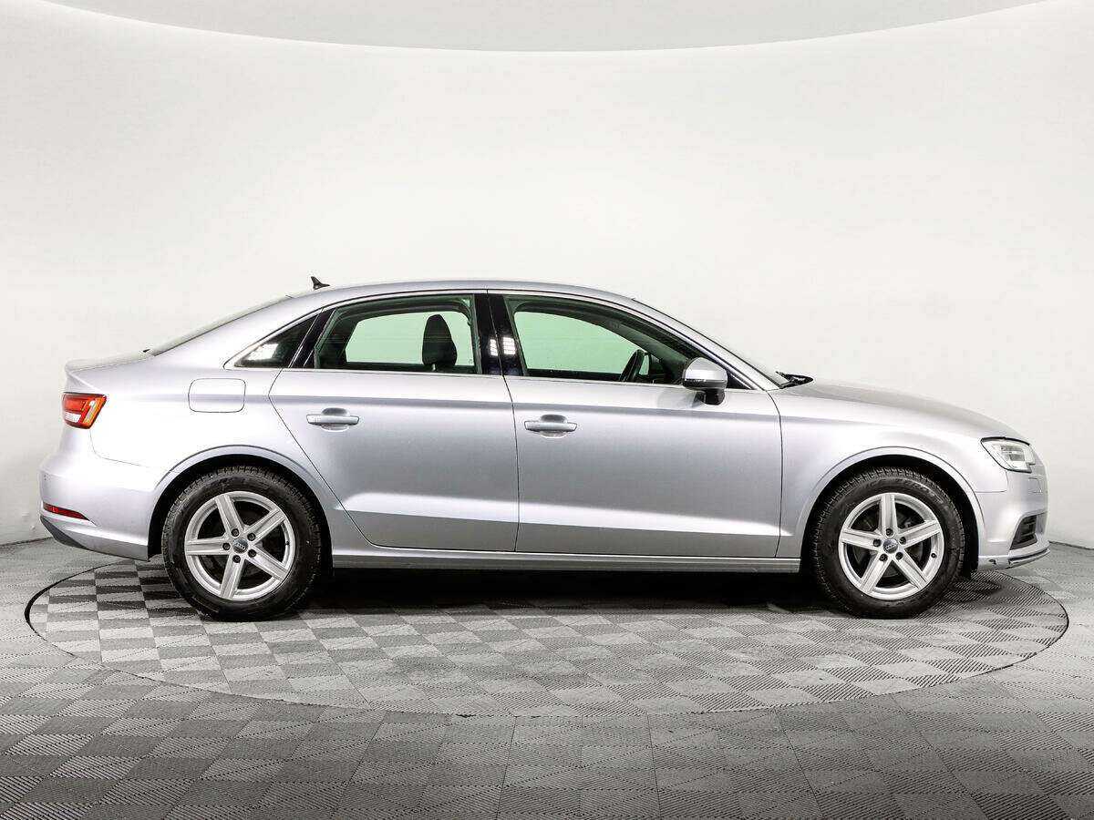 Audi A3 с пробегом — 2019 год. Фото: #3