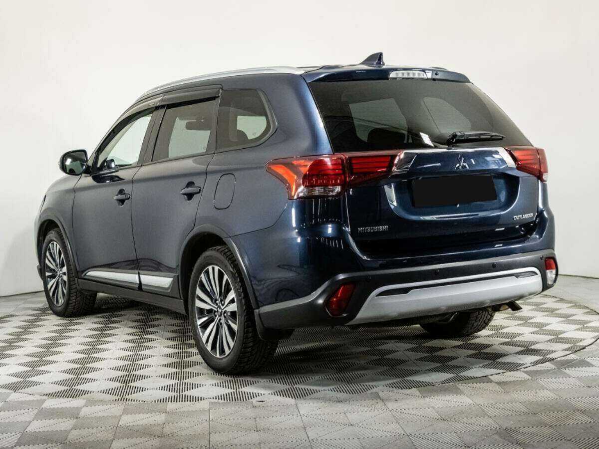 Mitsubishi Outlander с пробегом — 2019 год. Фото: #5