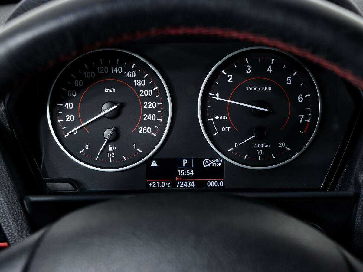 BMW 1 серии с пробегом — 2016 год. Фото: #17