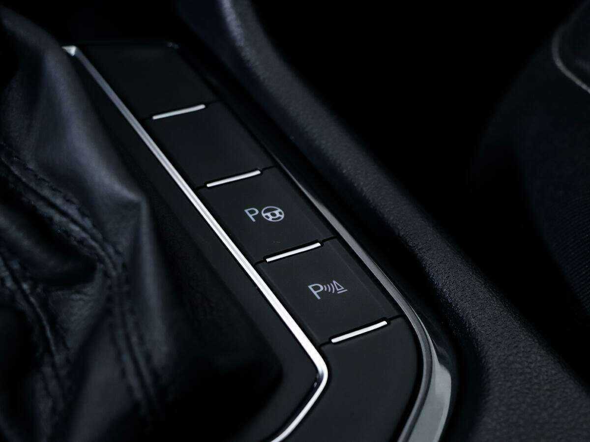 Volkswagen Tiguan с пробегом — 2018 год. Фото: #12