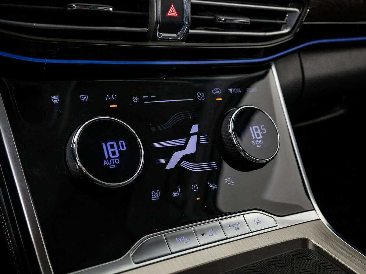 EXEED VX с пробегом — 2021 год. Фото: #14