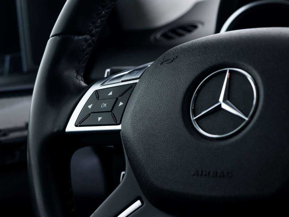 Mercedes-Benz M-Класс с пробегом — 2012 год. Фото: #14