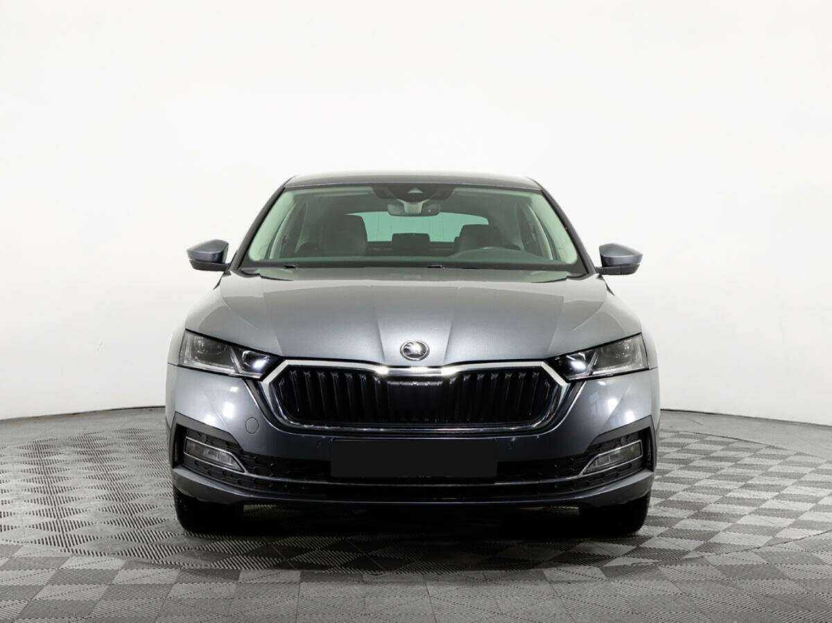 Skoda Octavia с пробегом — 2021 год. Фото: #1