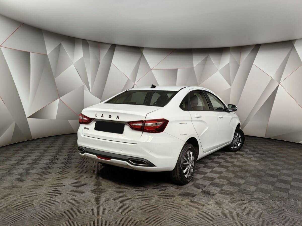 Lada (ВАЗ) Vesta с пробегом — 2023 год. Фото: #1