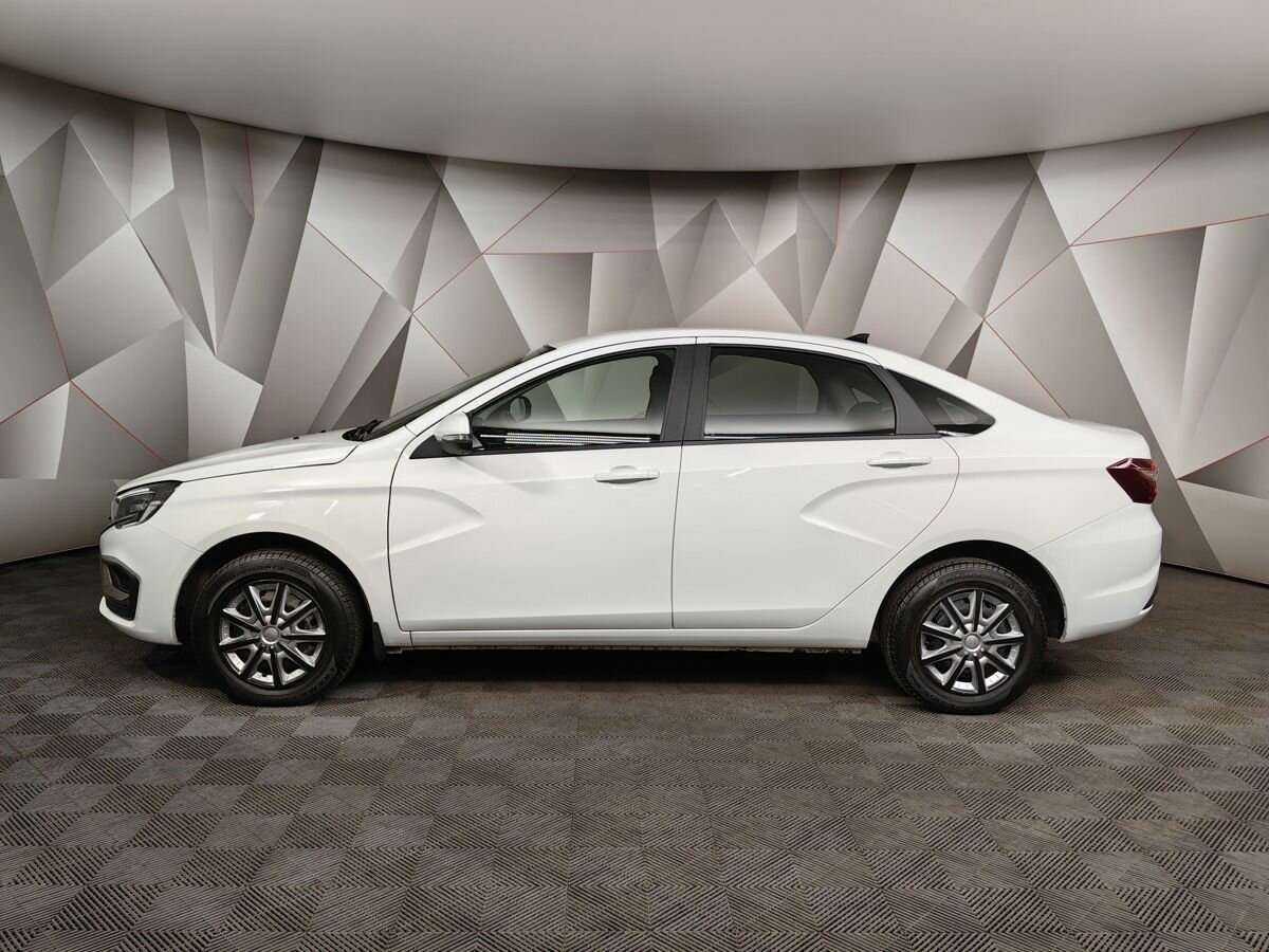 Lada (ВАЗ) Vesta с пробегом — 2023 год. Фото: #4