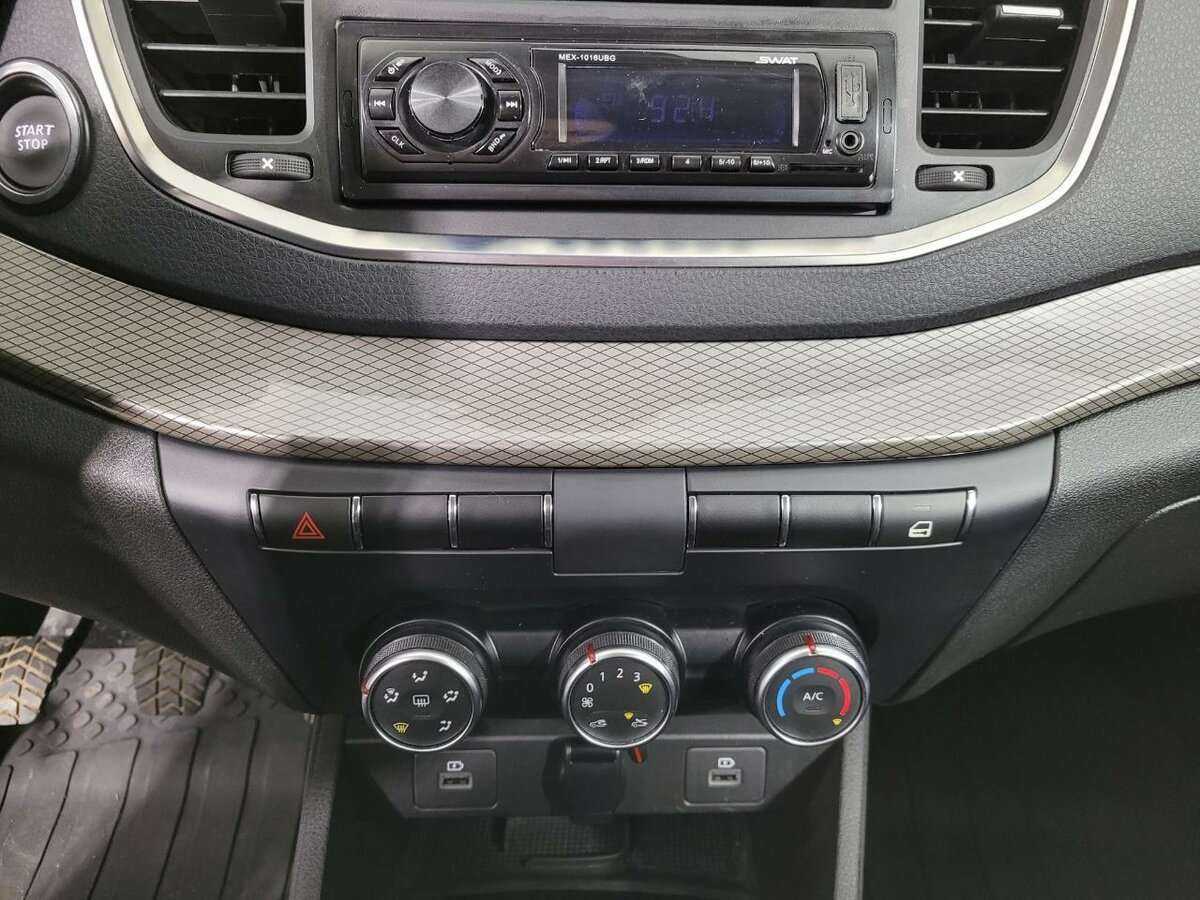 Lada (ВАЗ) Vesta с пробегом — 2023 год. Фото: #11