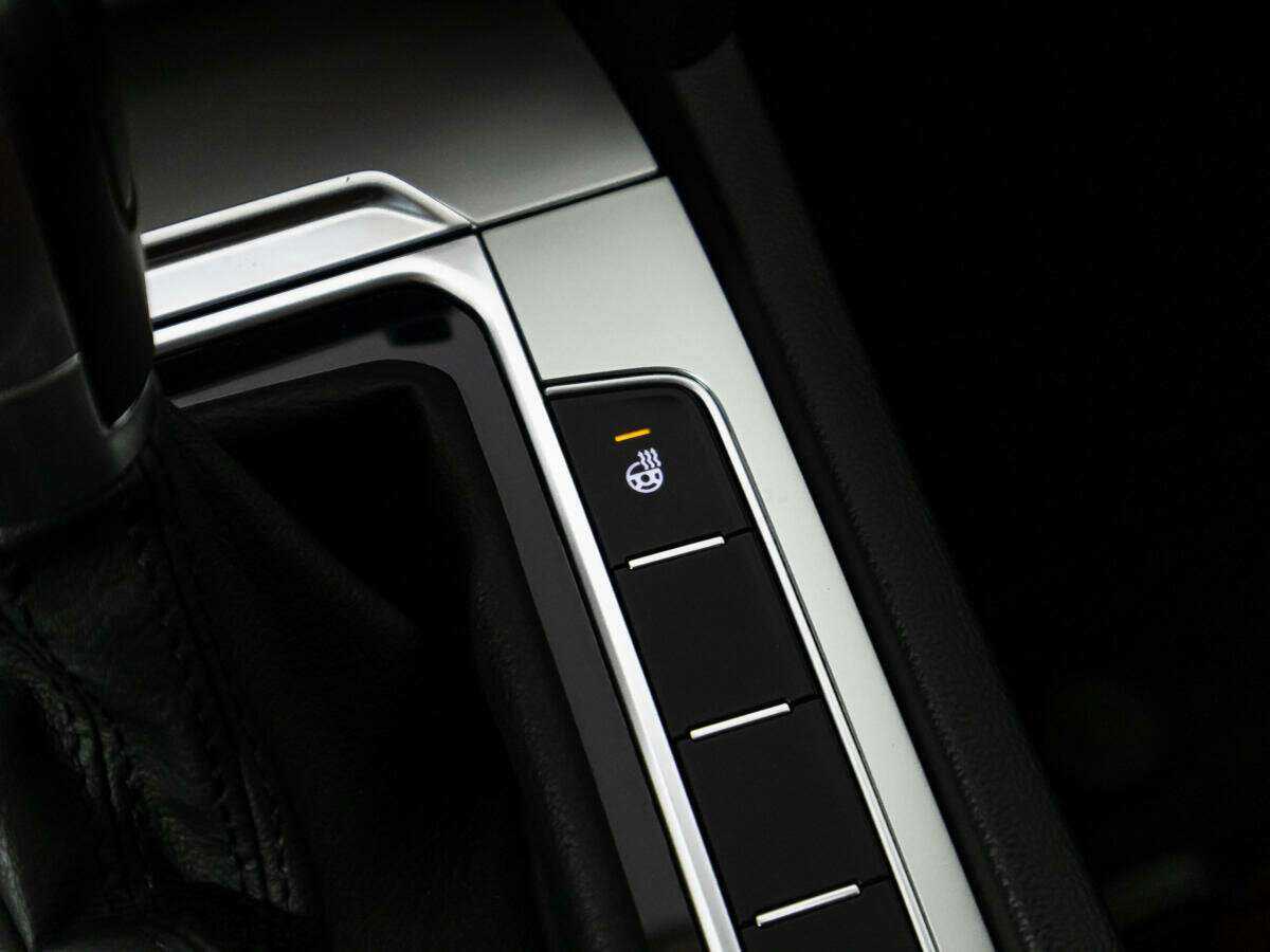 Volkswagen Passat с пробегом — 2017 год. Фото: #17