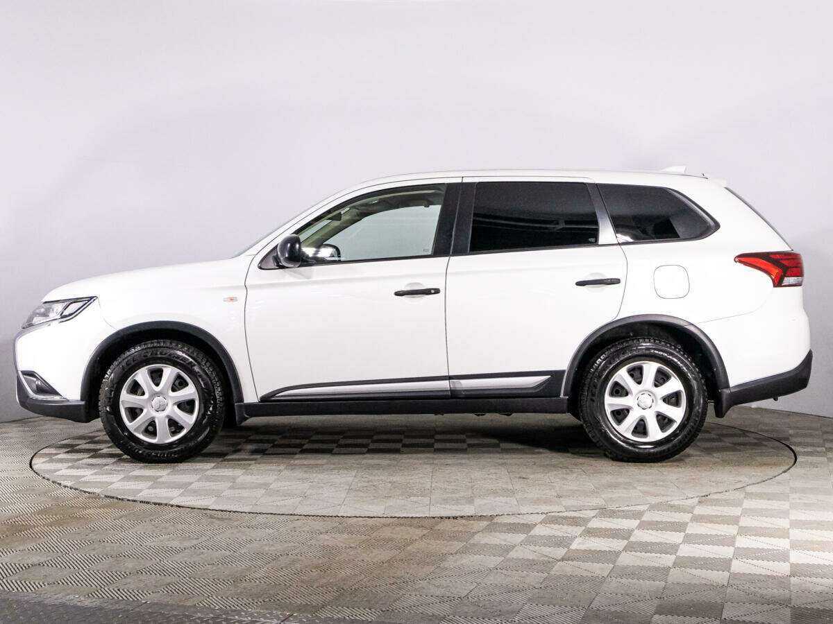 Mitsubishi Outlander с пробегом — 2019 год. Фото: #7
