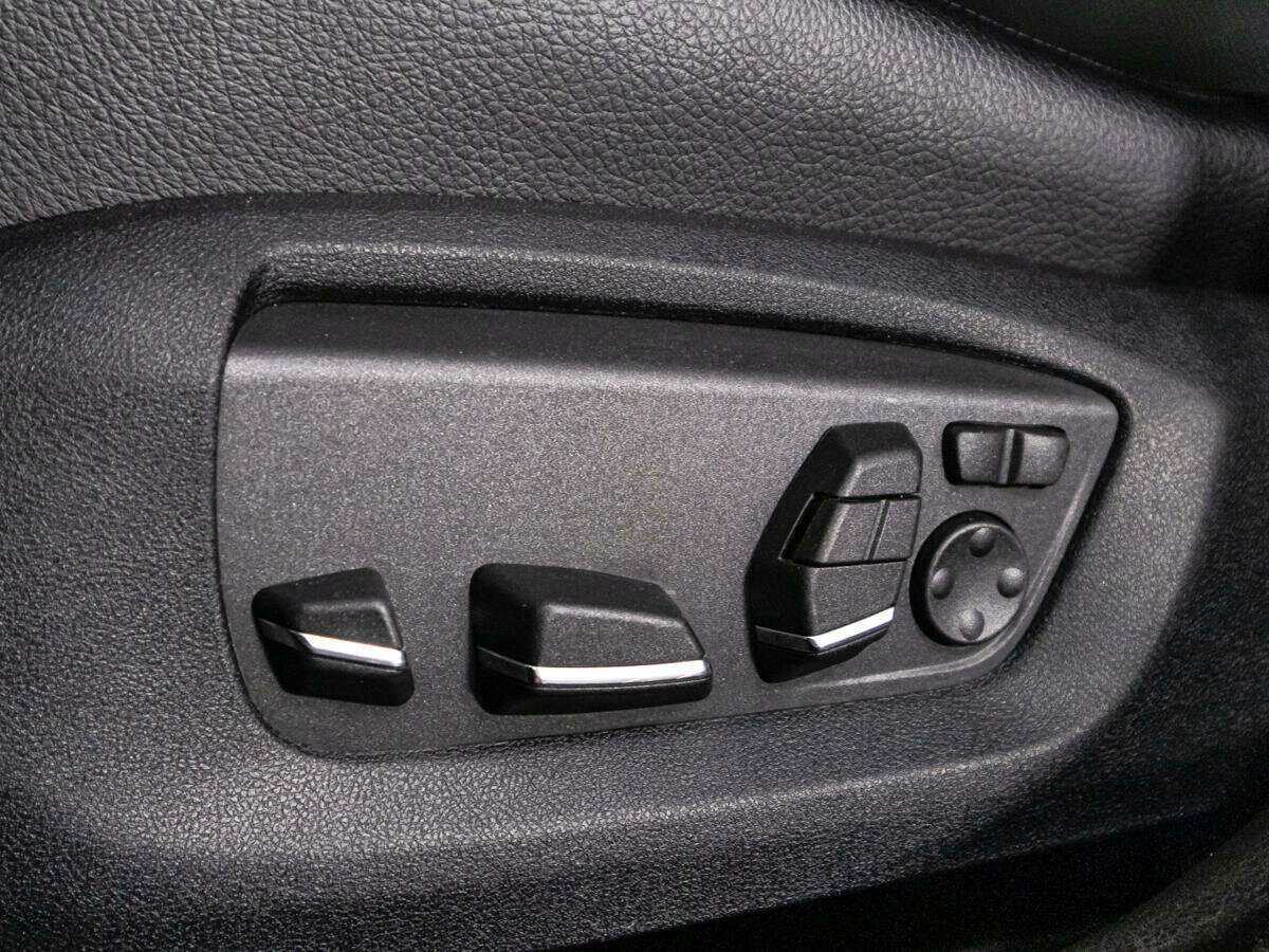 BMW 5 серии с пробегом — 2014 год. Фото: #14