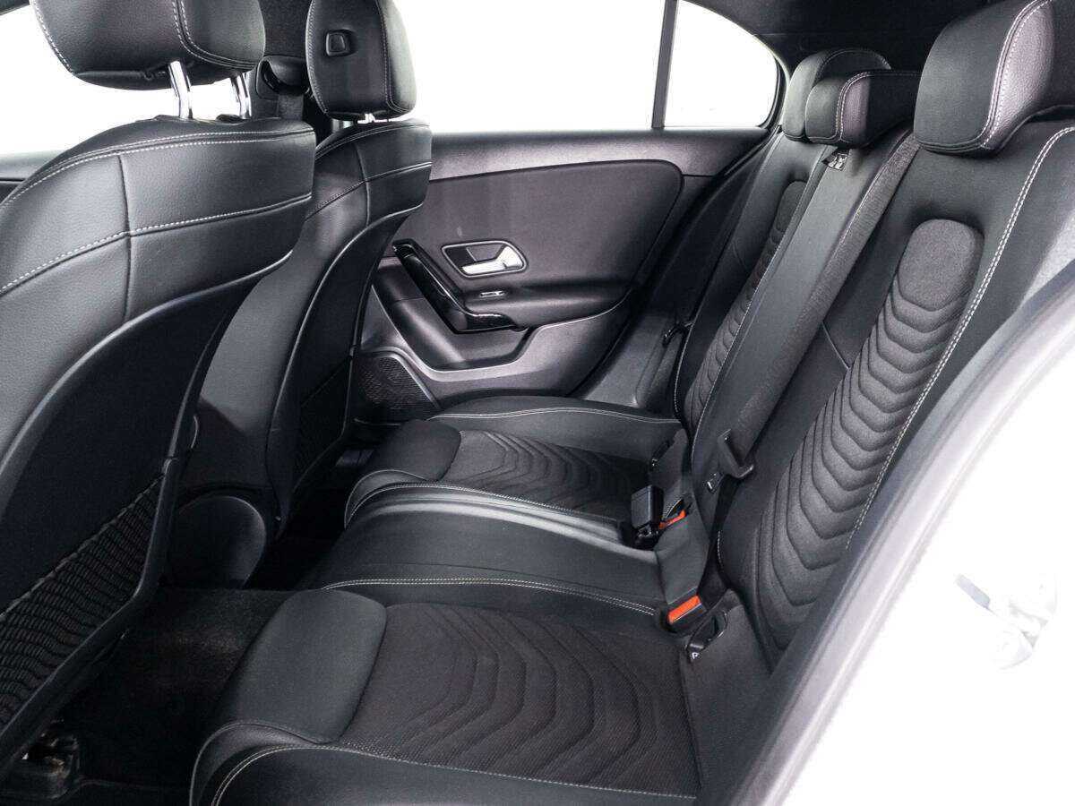 Mercedes-Benz A-Класс с пробегом — 2018 год. Фото: #9