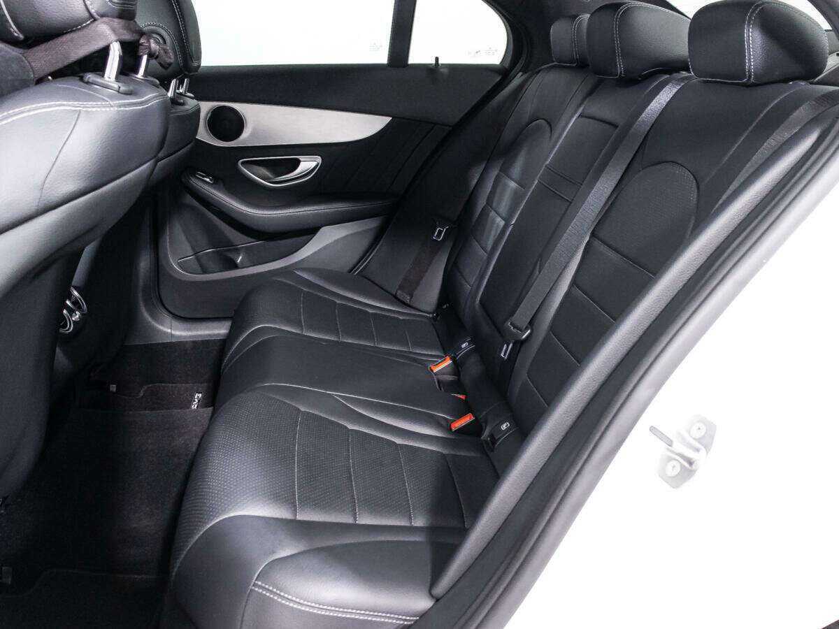Mercedes-Benz C-Класс с пробегом — 2017 год. Фото: #9