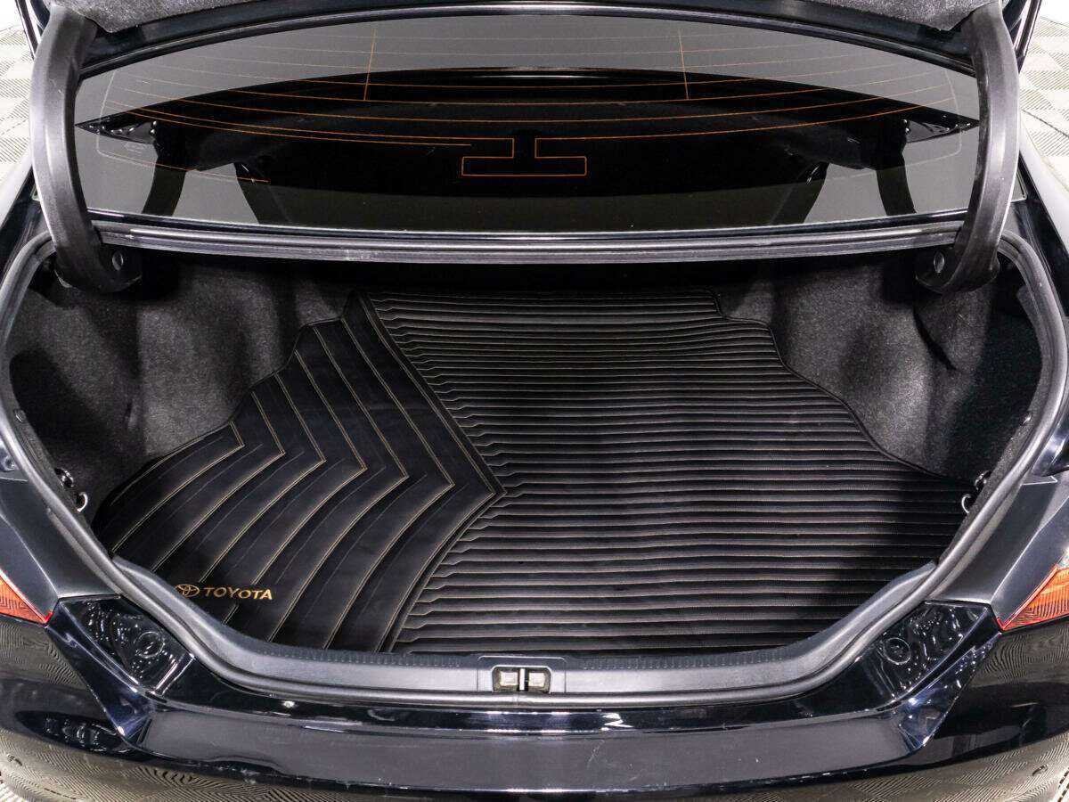 Toyota Camry с пробегом — 2017 год. Фото: #14