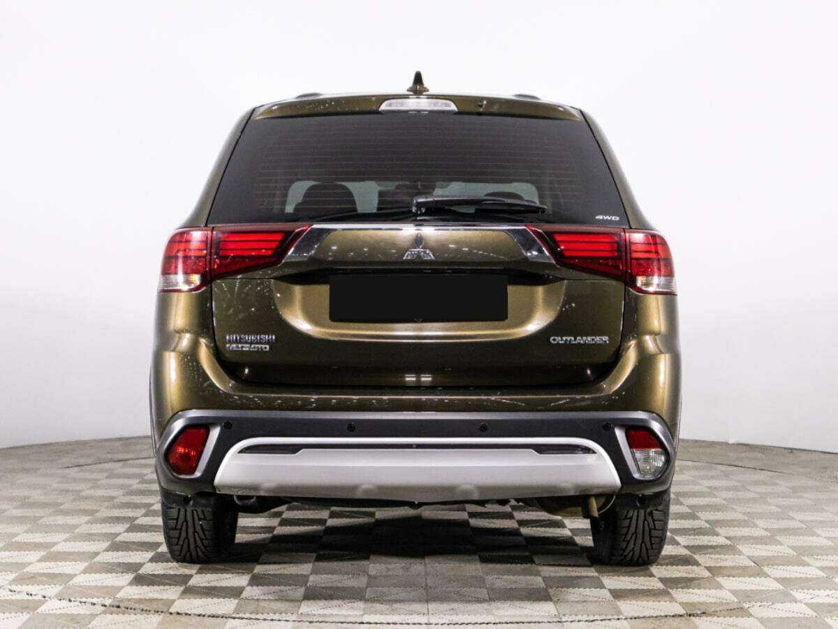 Mitsubishi Outlander с пробегом — 2019 год. Фото: #5