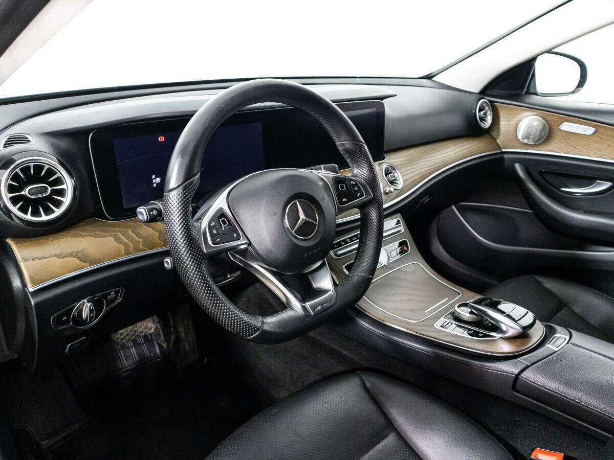 Mercedes-Benz E-Класс с пробегом — 2017 год. Фото: #10