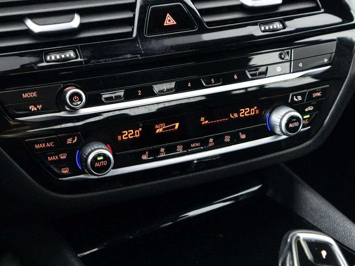 BMW 5 серии с пробегом — 2017 год. Фото: #16