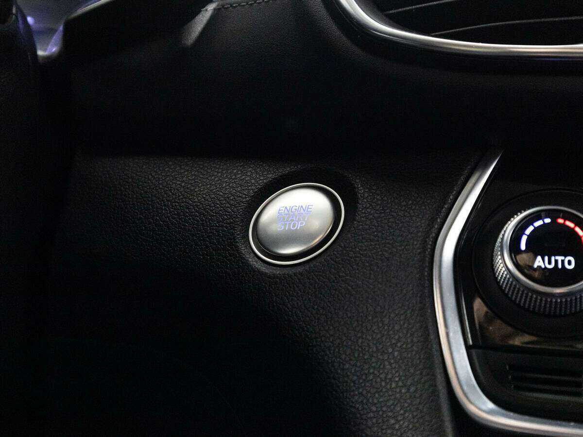 Hyundai Santa Fe с пробегом — 2019 год. Фото: #16