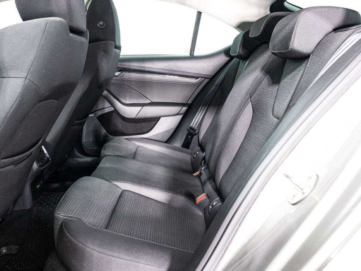 Skoda Octavia с пробегом — 2021 год. Фото: #9