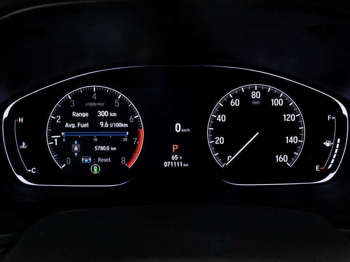 Honda Accord с пробегом — 2018 год. Фото: #11