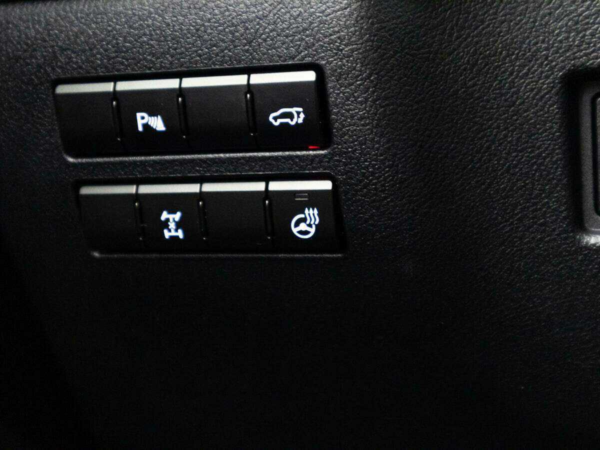 Lexus NX с пробегом — 2014 год. Фото: #20