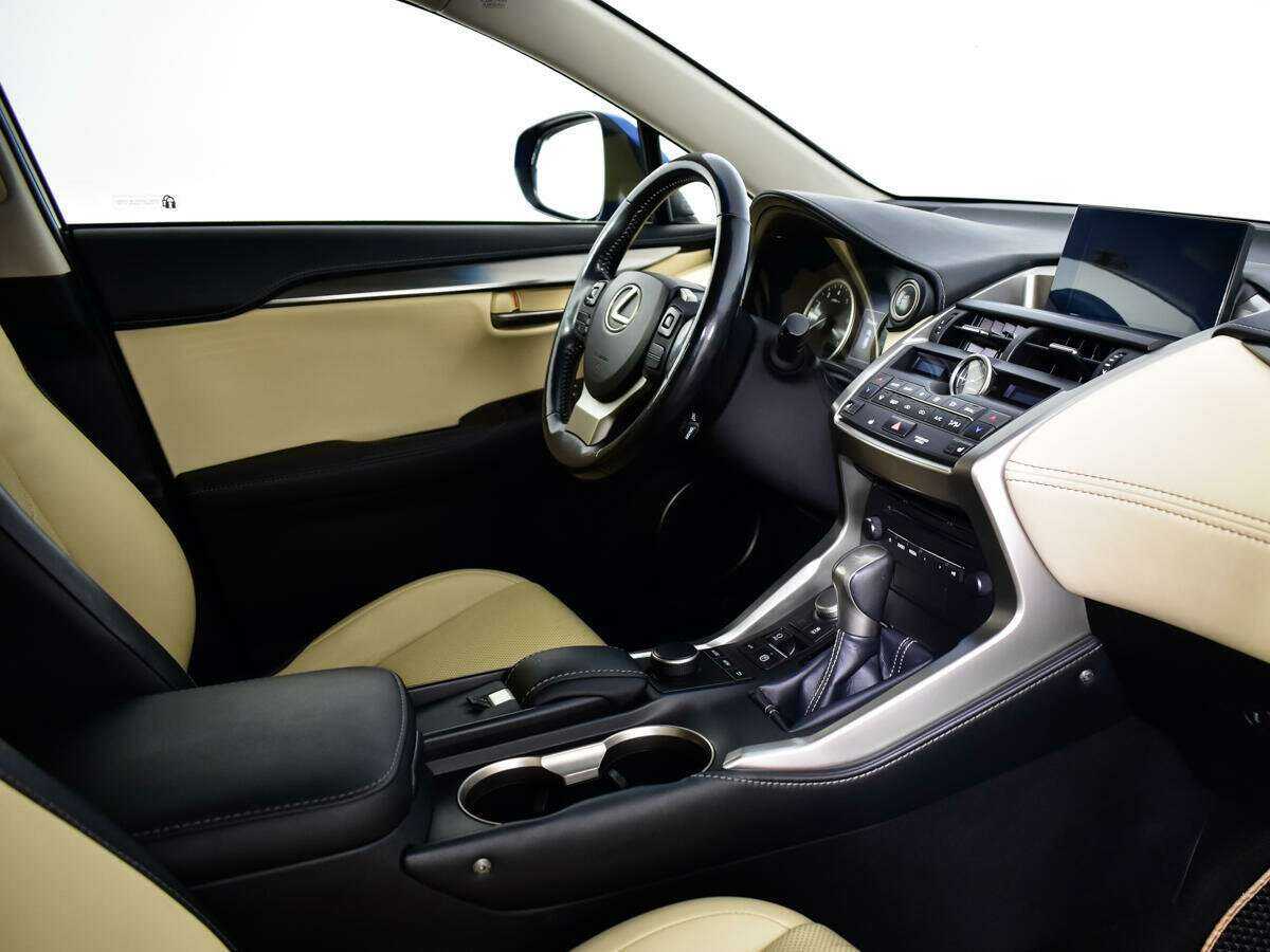 Lexus NX с пробегом — 2015 год. Фото: #8