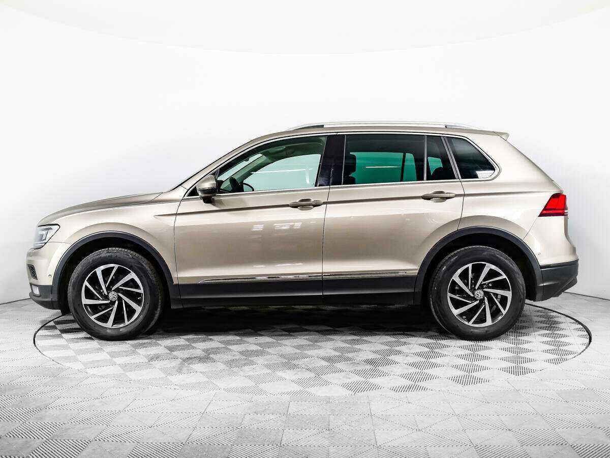 Volkswagen Tiguan с пробегом — 2018 год. Фото: #6