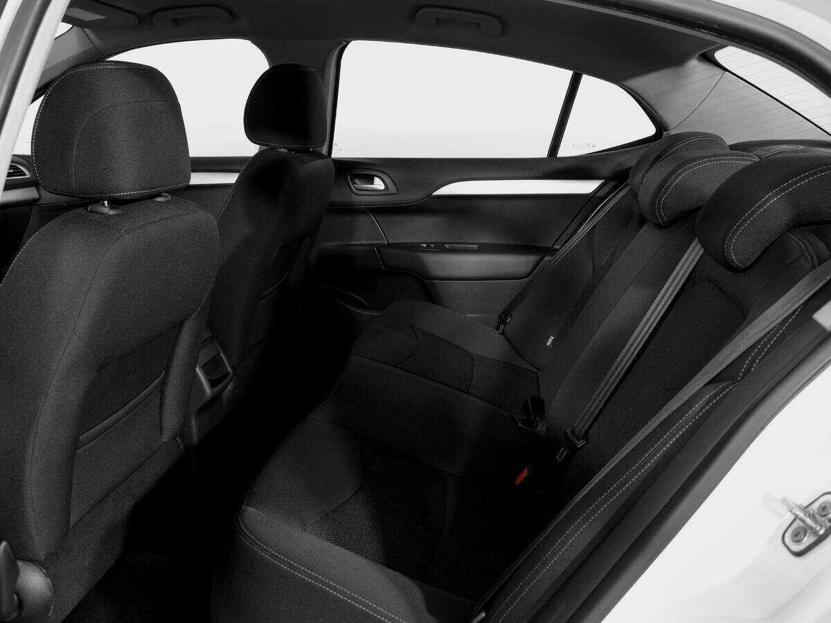 Citroen C4 с пробегом — 2016 год. Фото: #9