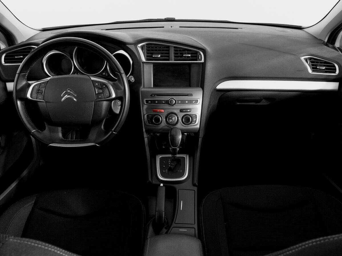 Citroen C4 с пробегом — 2016 год. Фото: #11