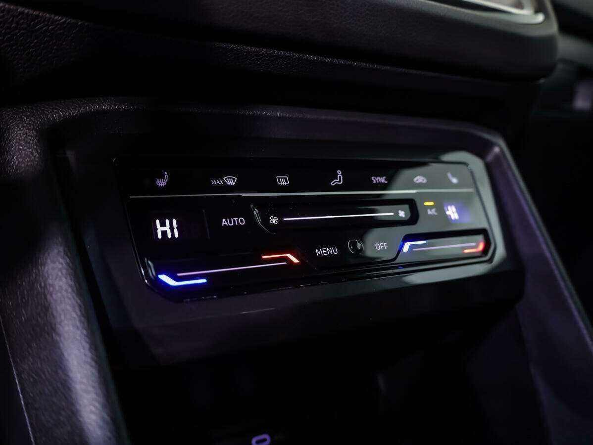 Volkswagen Tiguan с пробегом — 2020 год. Фото: #13