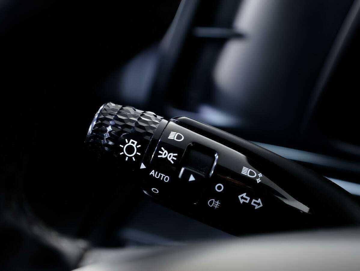 Hyundai Elantra с пробегом — 2021 год. Фото: #23