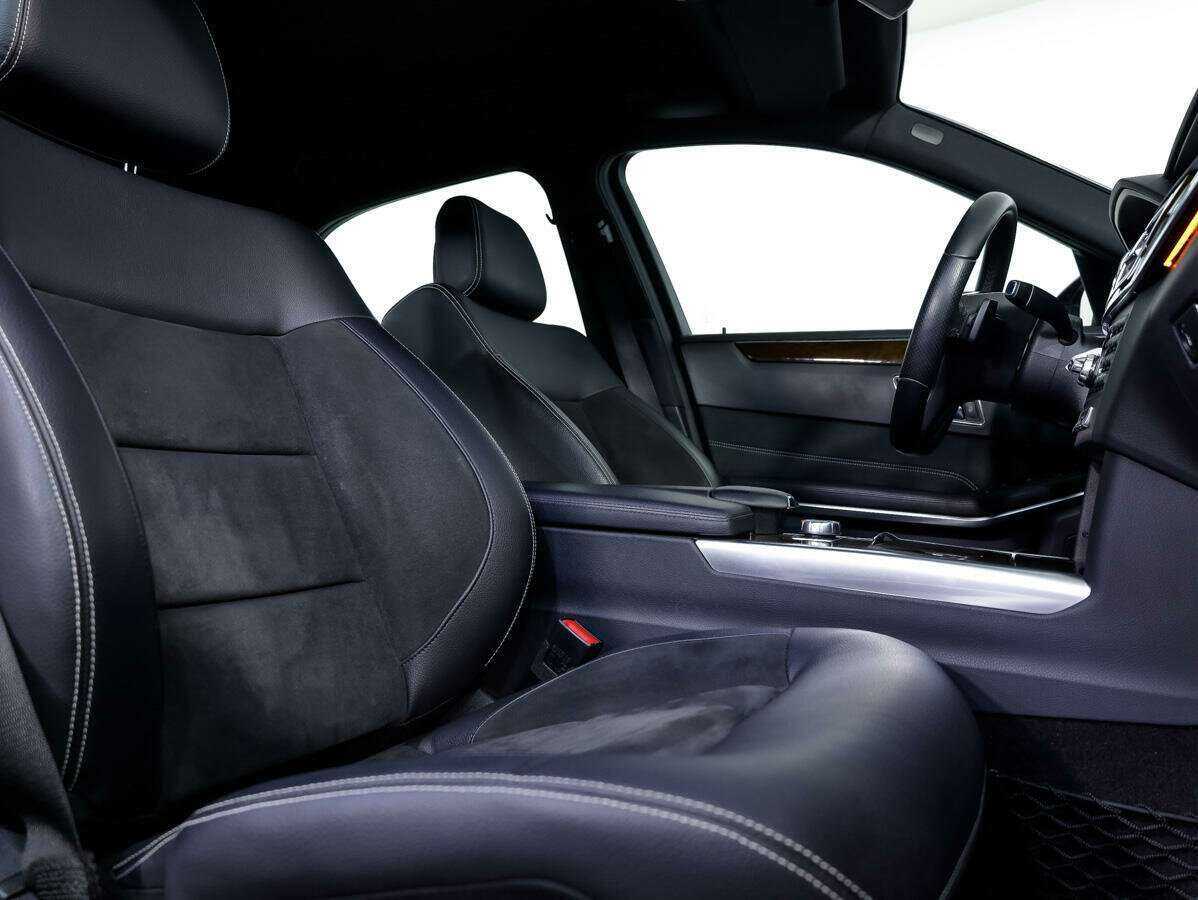 Mercedes-Benz E-Класс с пробегом — 2014 год. Фото: #11