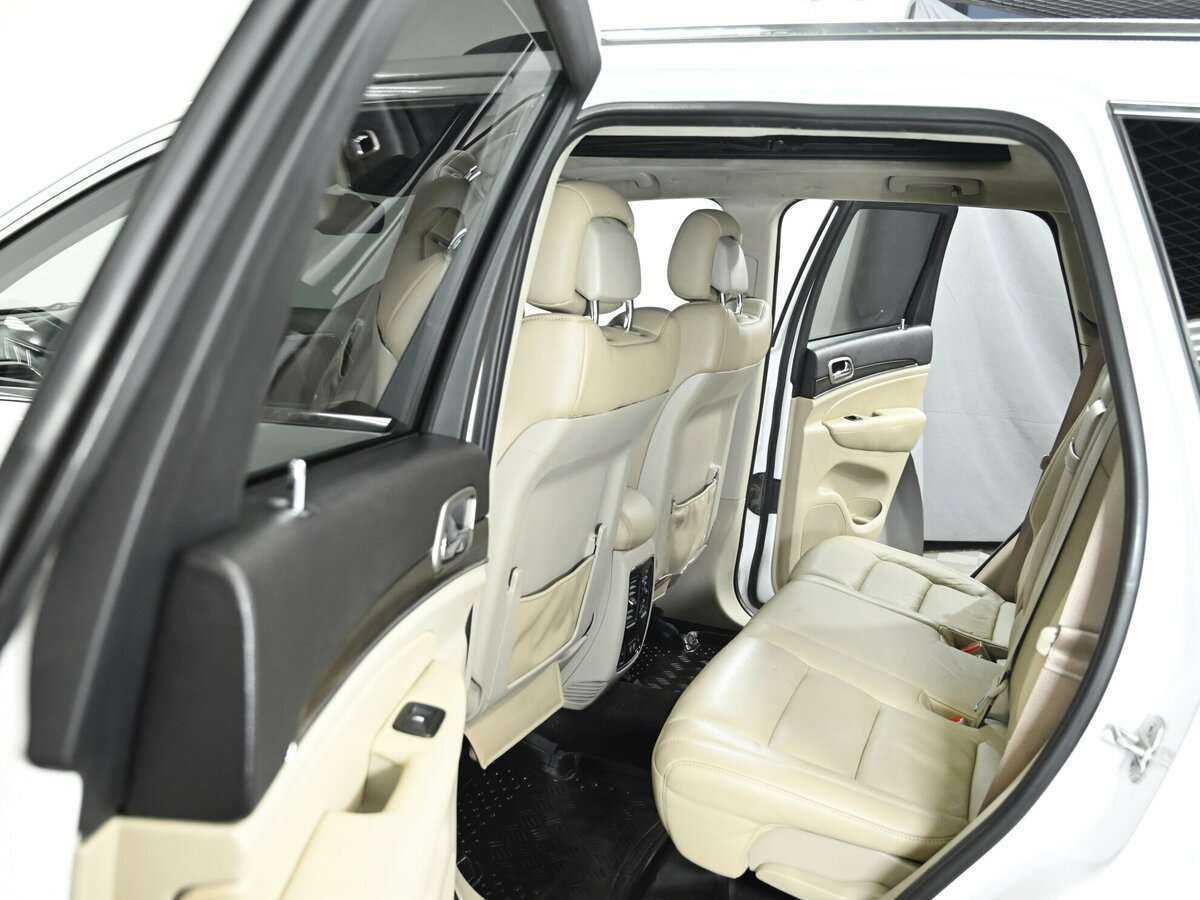 Jeep Grand Cherokee с пробегом — 2013 год. Фото: #15