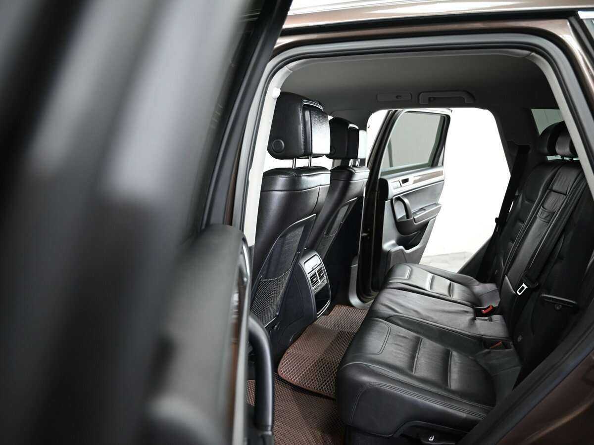 Volkswagen Touareg с пробегом — 2013 год. Фото: #15