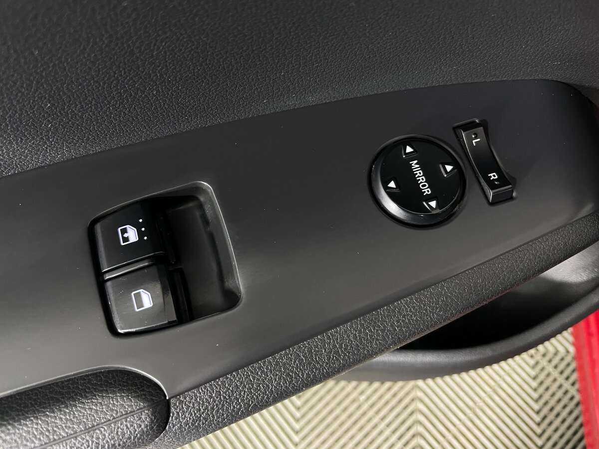 Hyundai Solaris с пробегом — 2017 год. Фото: #18