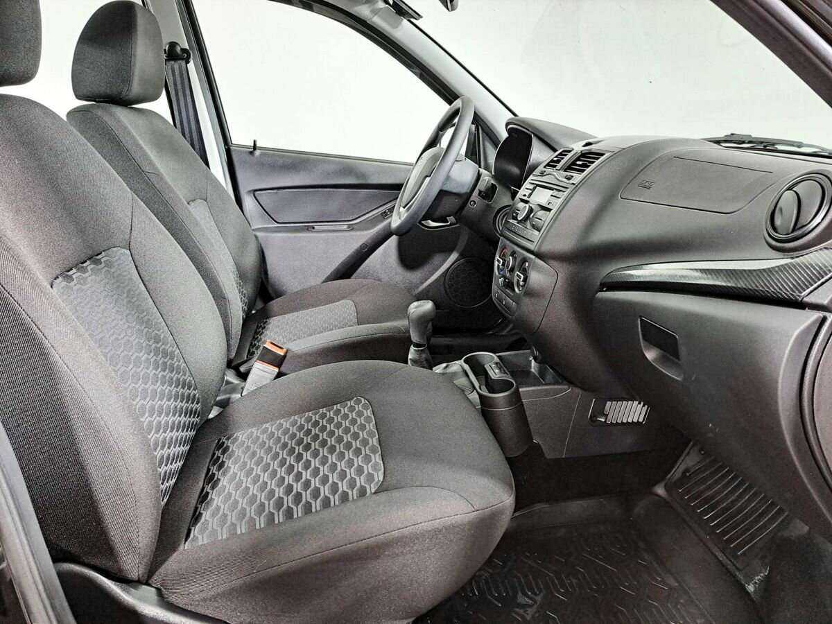 Lada (ВАЗ) Granta с пробегом — 2023 год. Фото: #7