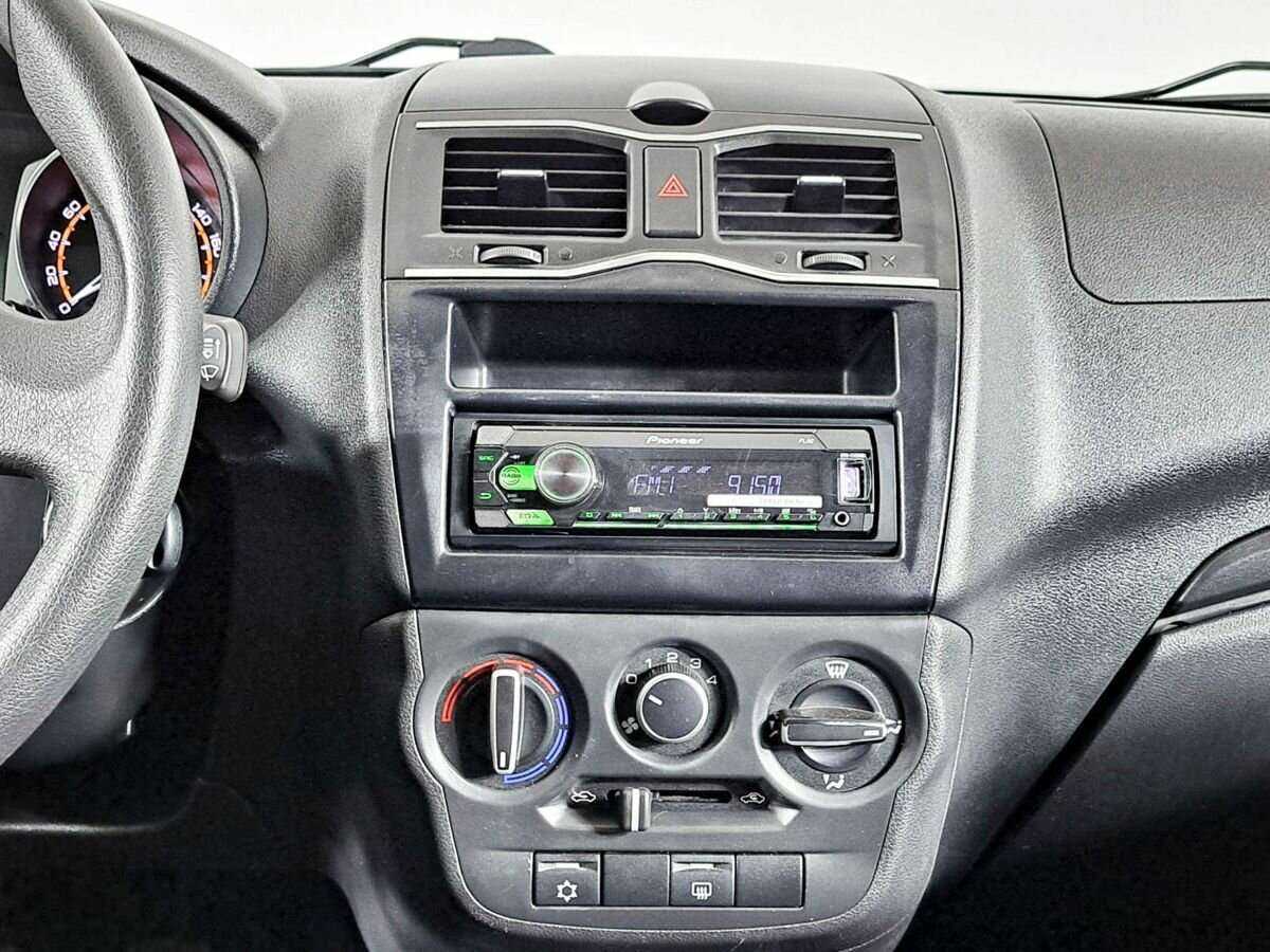 Lada (ВАЗ) Granta с пробегом — 2020 год. Фото: #9