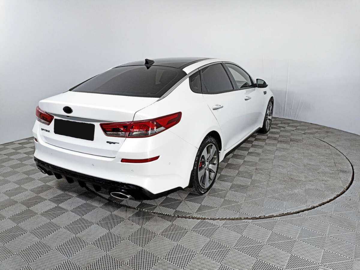 Kia Optima с пробегом — 2018 год. Фото: #4