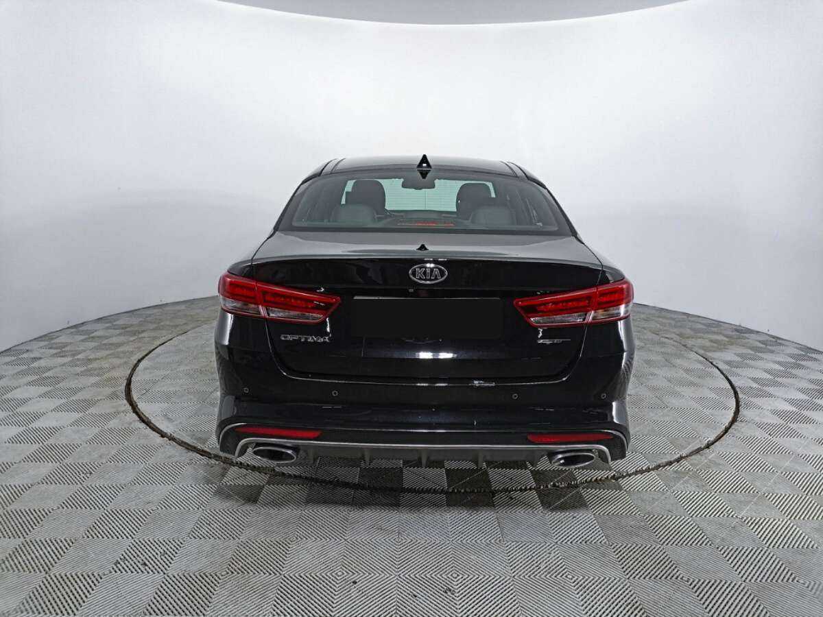 Kia Optima с пробегом — 2017 год. Фото: #5