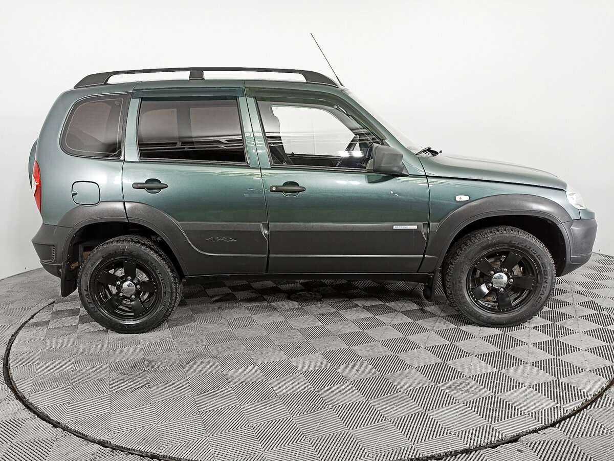 Chevrolet Niva с пробегом — 2014 год. Фото: #3