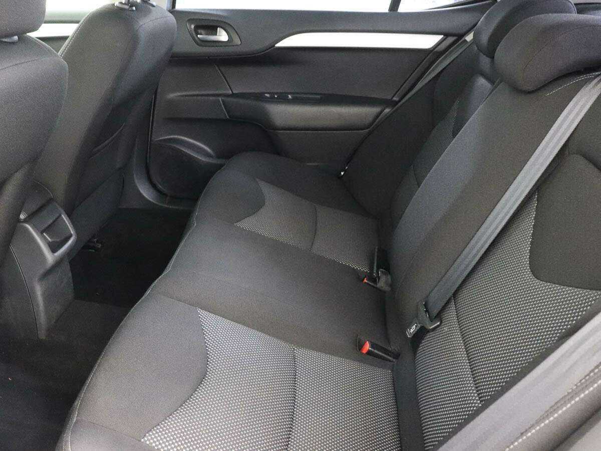 Citroen C4 с пробегом — 2015 год. Фото: #8