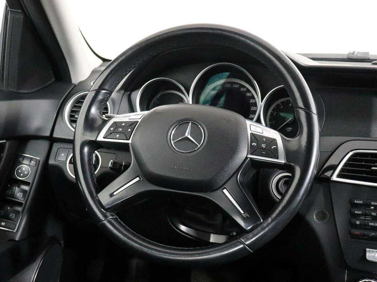 Mercedes-Benz C-Класс с пробегом — 2012 год. Фото: #12