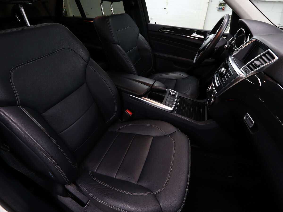 Mercedes-Benz M-Класс с пробегом — 2015 год. Фото: #11