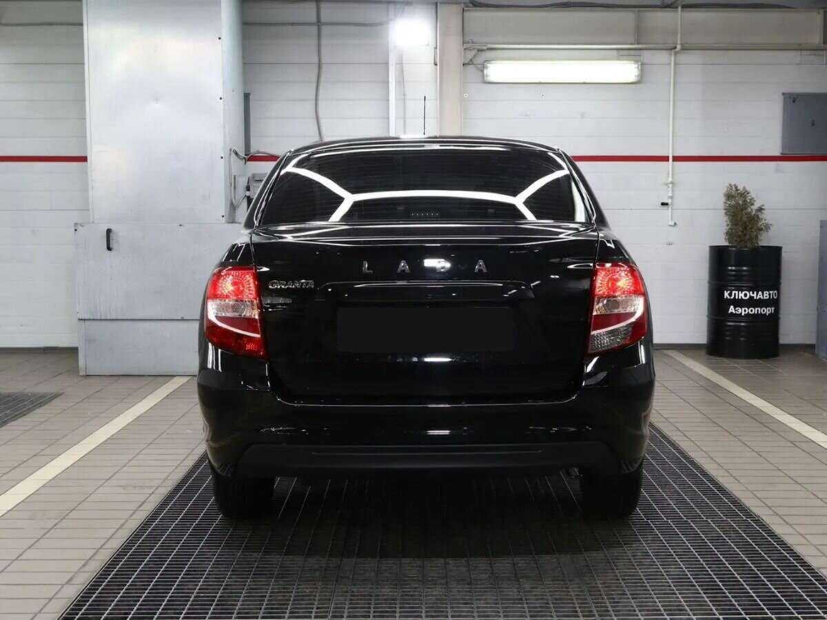 Lada (ВАЗ) Granta с пробегом — 2023 год. Фото: #5